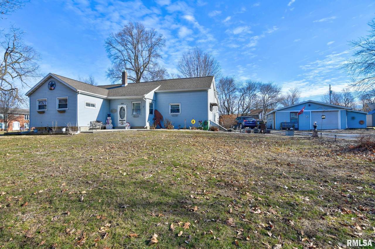 301 Curtis Street - Photo 1