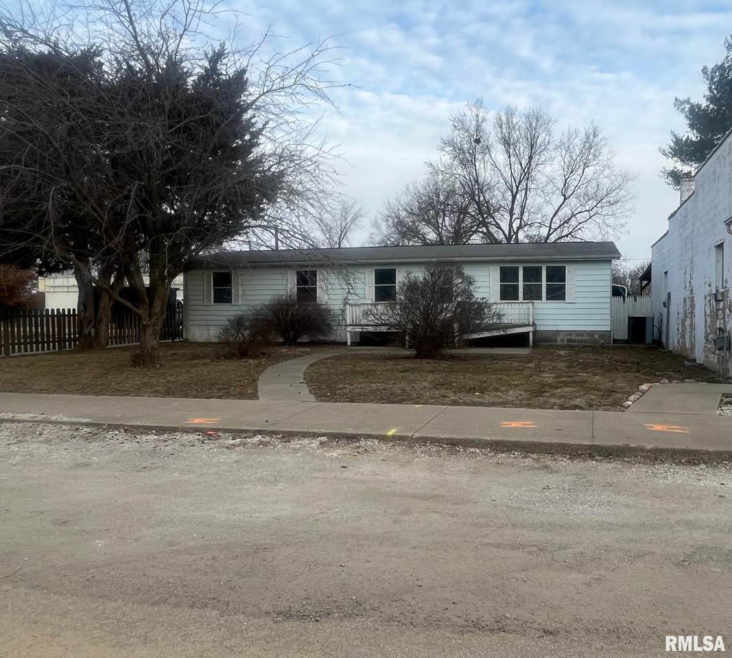 205 Main Street - Photo 1