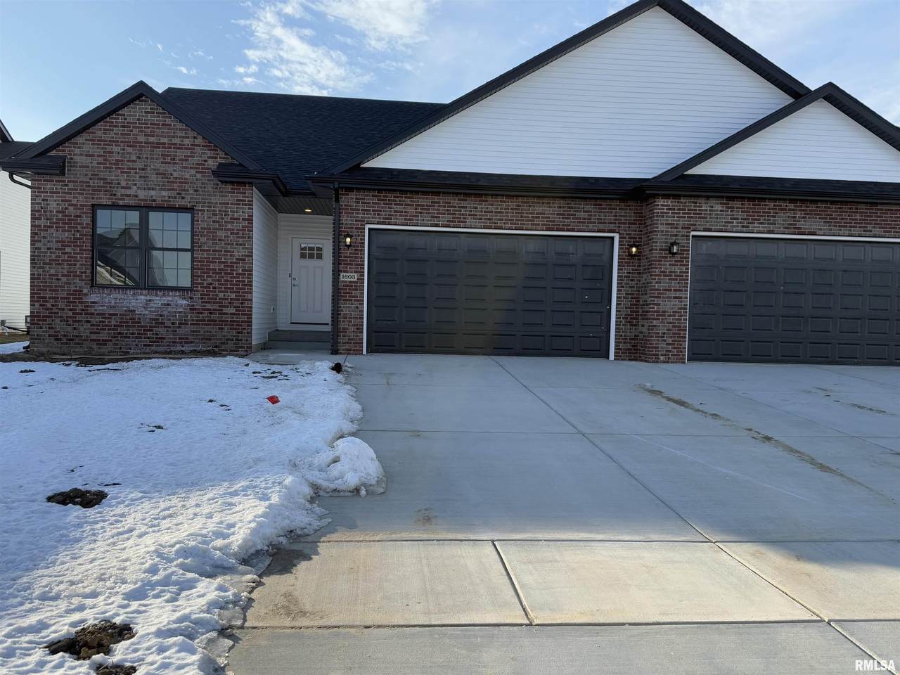 1603 Blenheim Drive - Photo 1