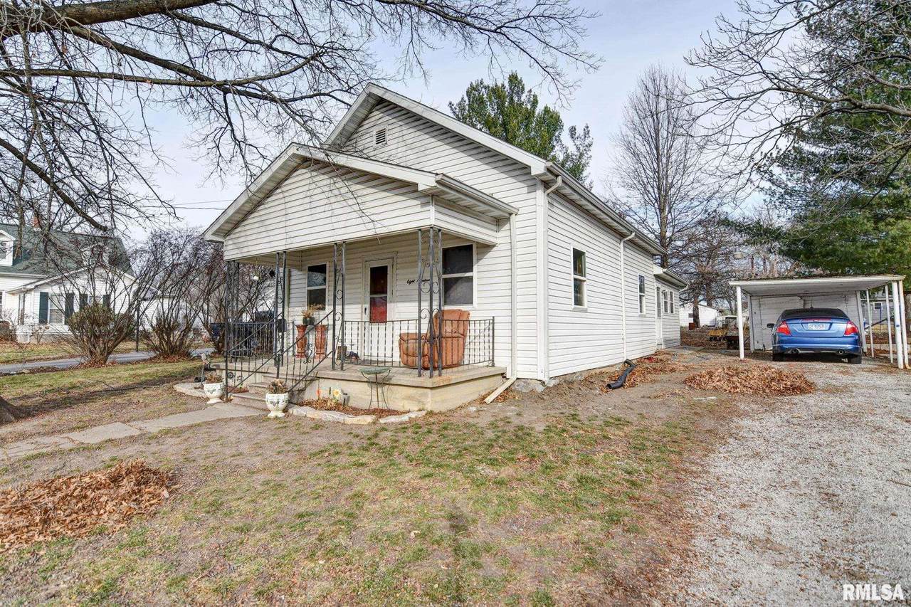 819 Adams Street - Photo 1