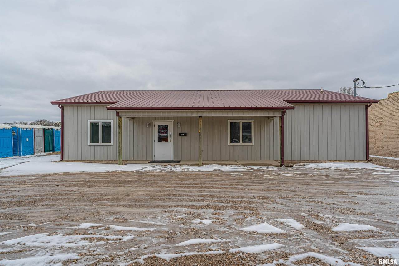 725 Chicago Street - Photo 1