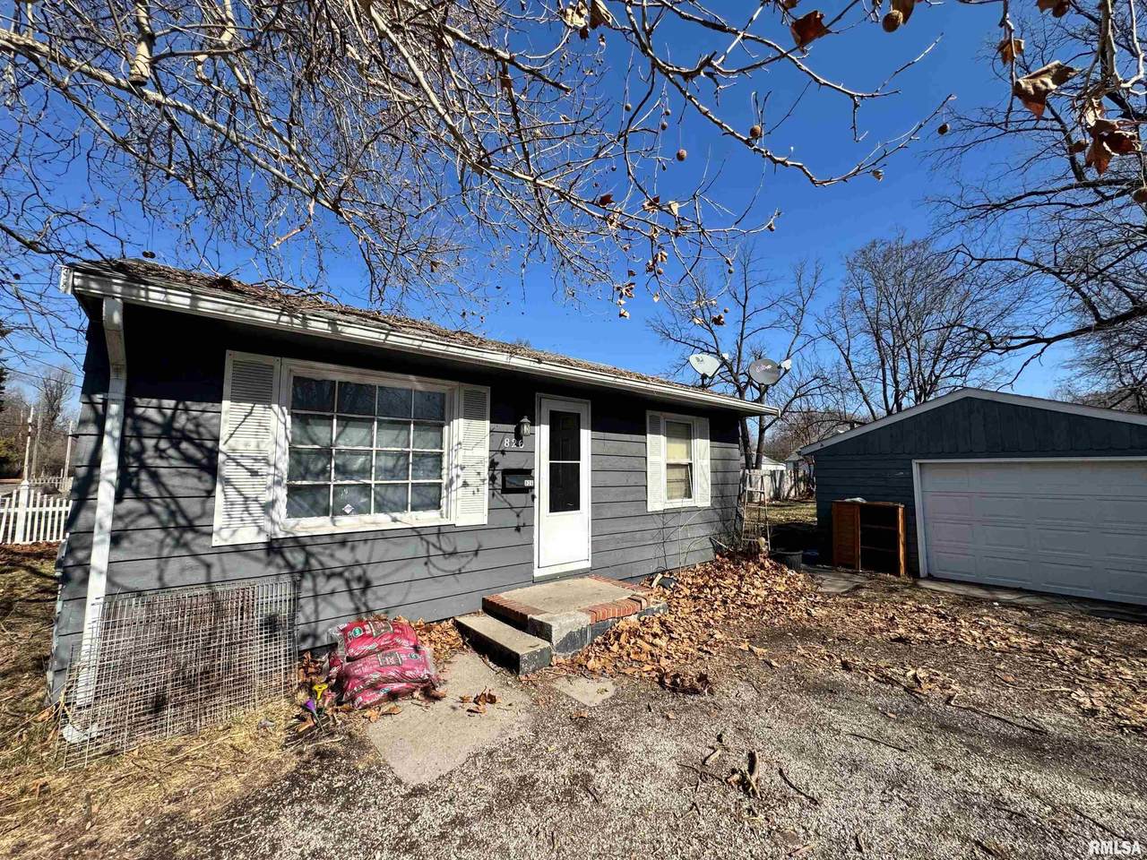 826 East Street - Photo 1