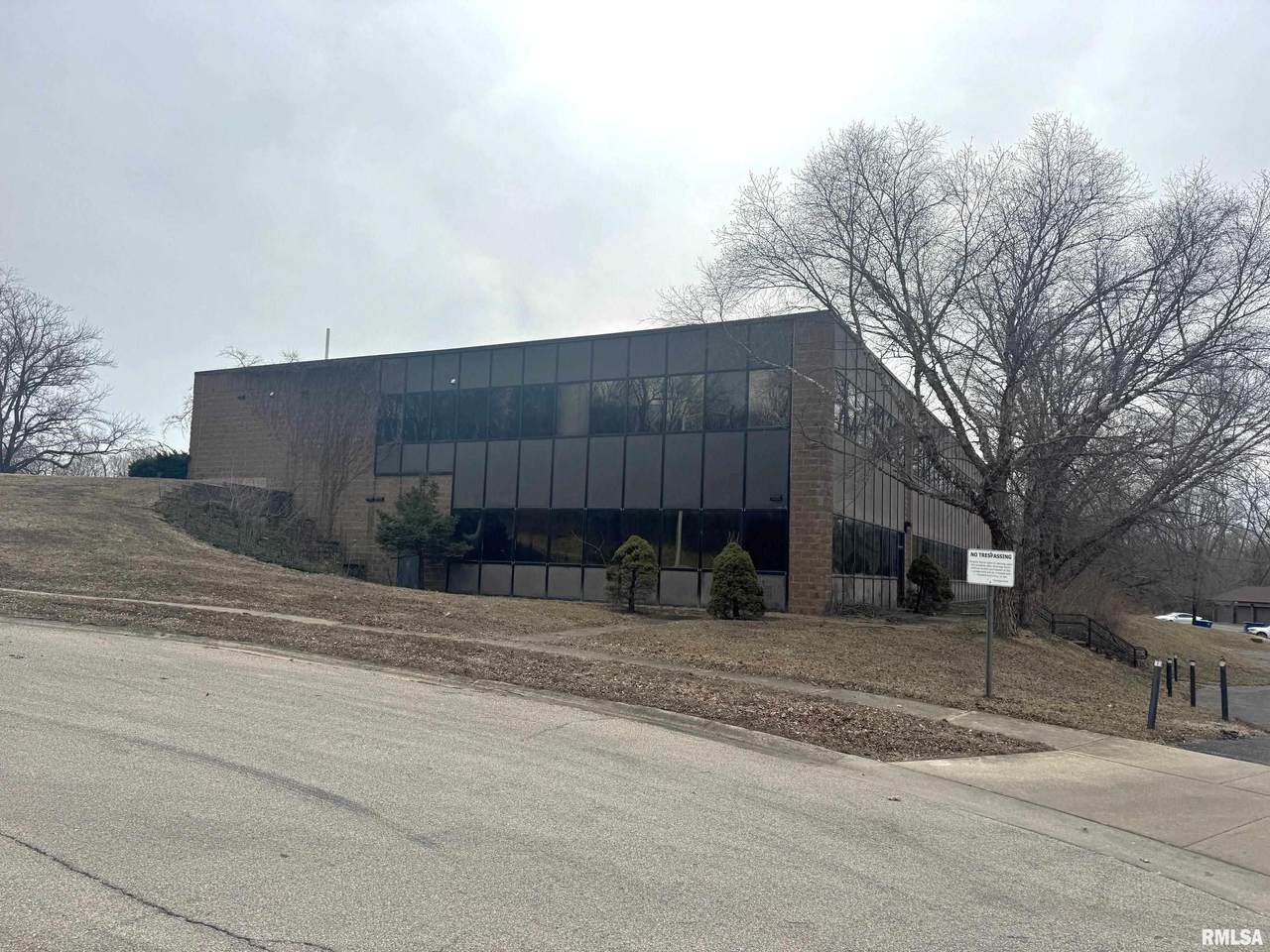 2040 Hill Meadows Drive - Photo 1