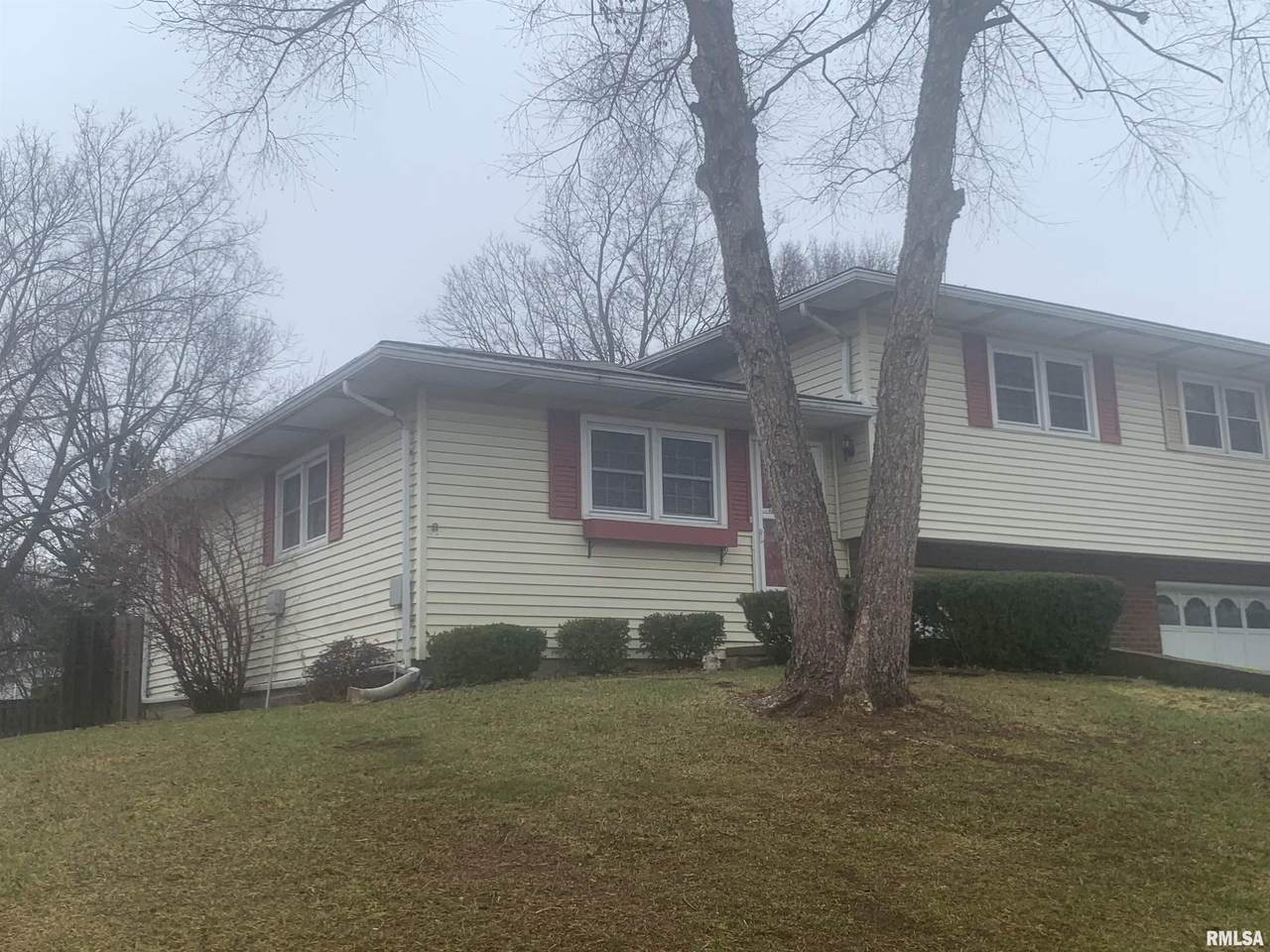 3A Justin Drive - Photo 1