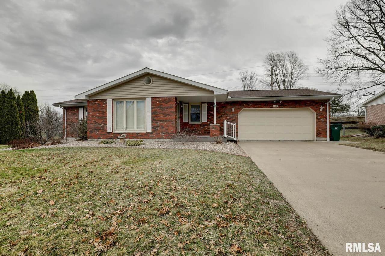 1601 30TH Street - Photo 1