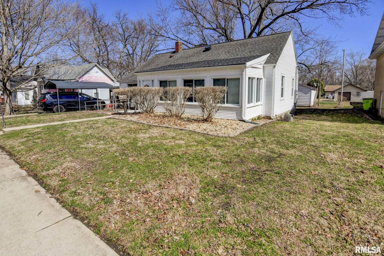 316 Putnam Street - Photo 1
