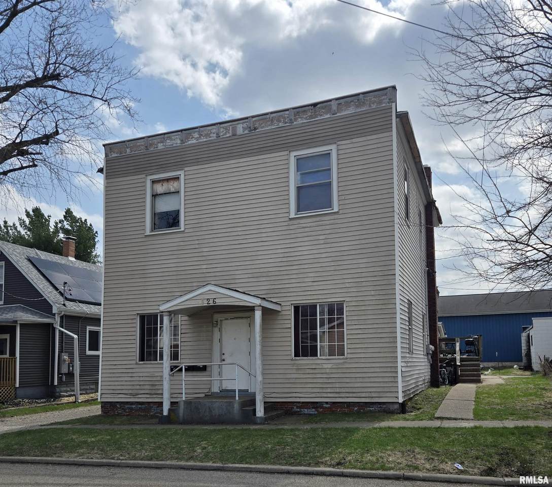 526 Walnut Street - Photo 1
