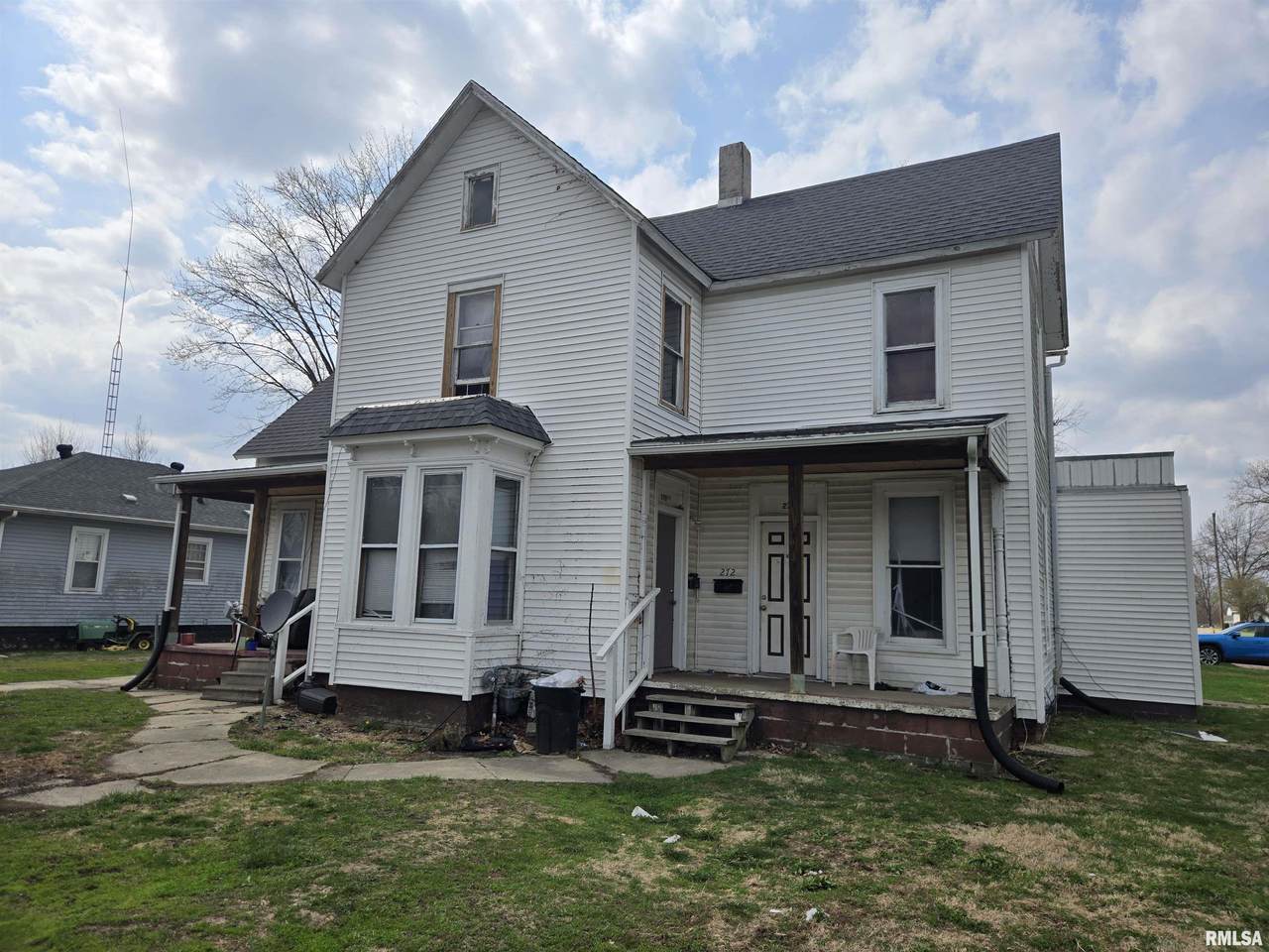 270 Avenue C Street - Photo 1