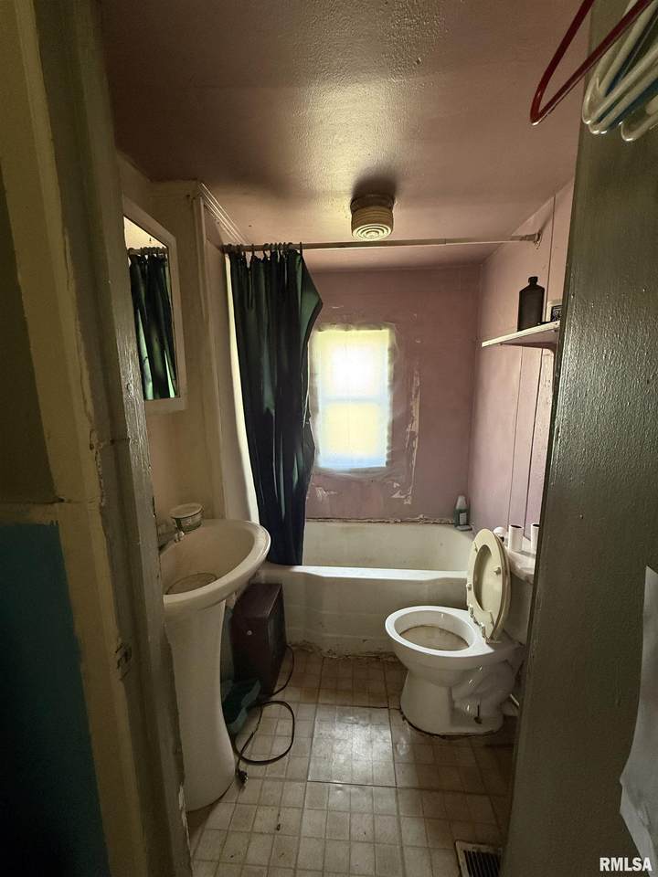 https://bt-photos.global.ssl.fastly.net/peoria/1280_boomver_1_CA1042851-1.jpg