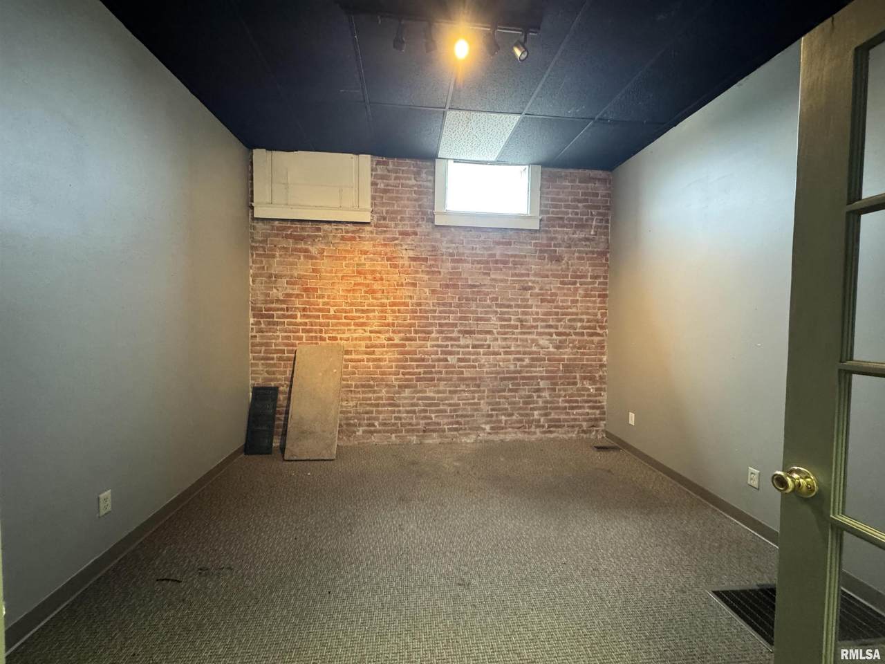 https://bt-photos.global.ssl.fastly.net/peoria/1280_boomver_1_CA1042970-1.jpg