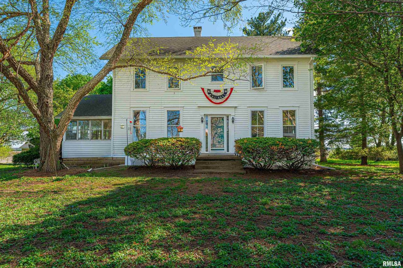 9845 200 N Road - Photo 1
