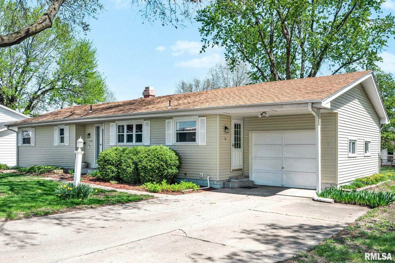 2697 Costa Drive - Photo 1