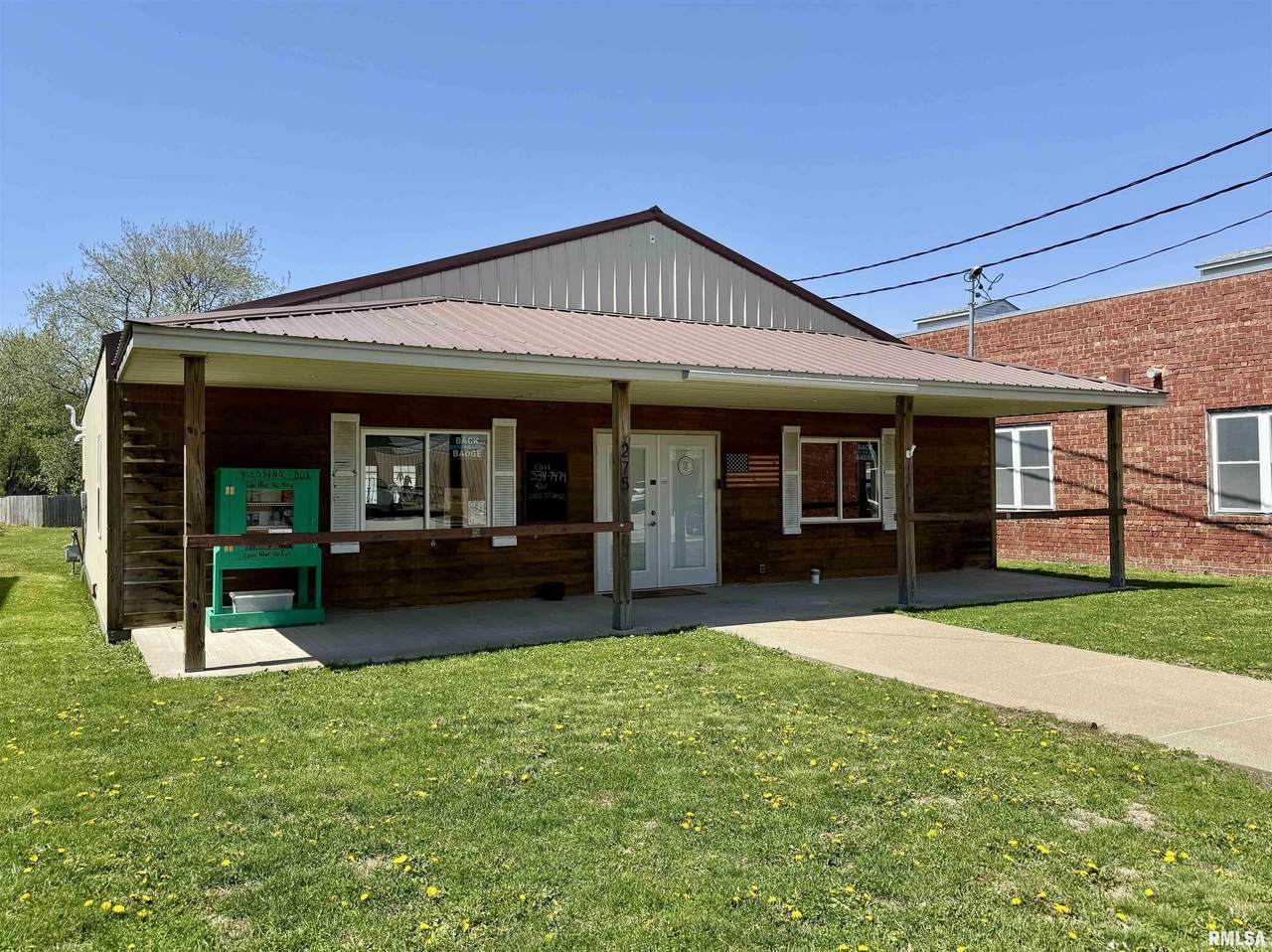 275 Division Street - Photo 1