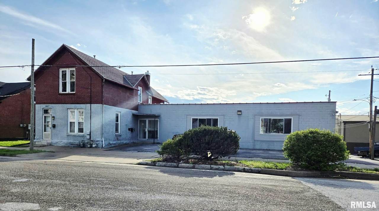 528 9th Street - Photo 1