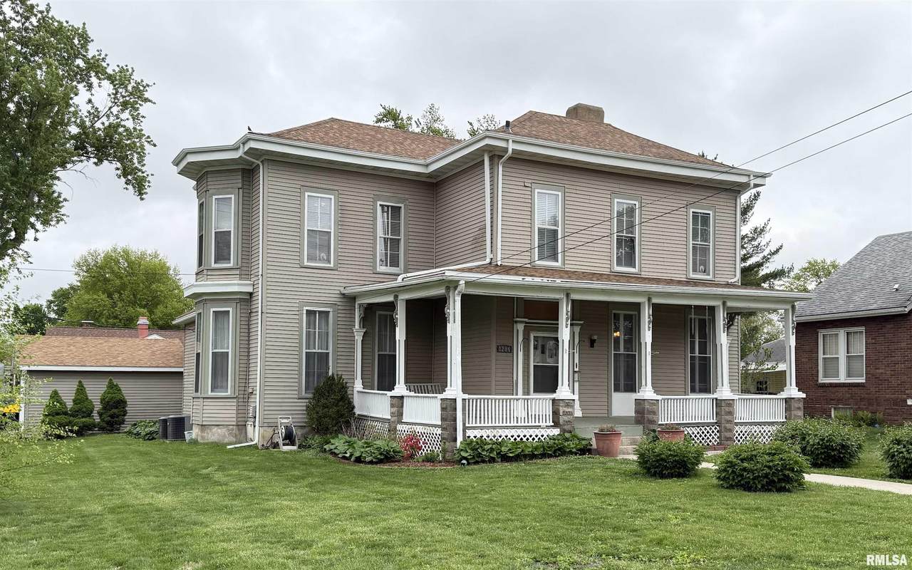 1206 Clay Avenue - Photo 1