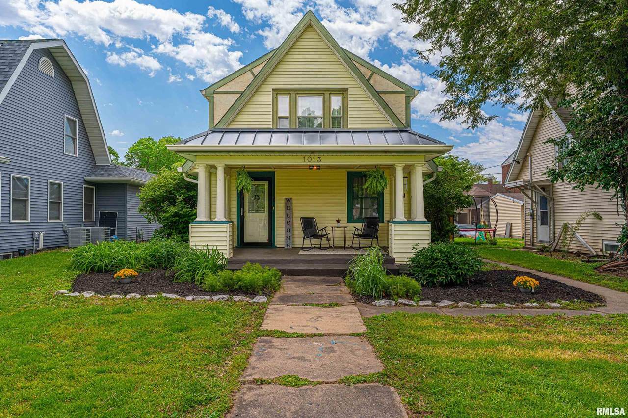 1013 Tremont Street - Photo 1