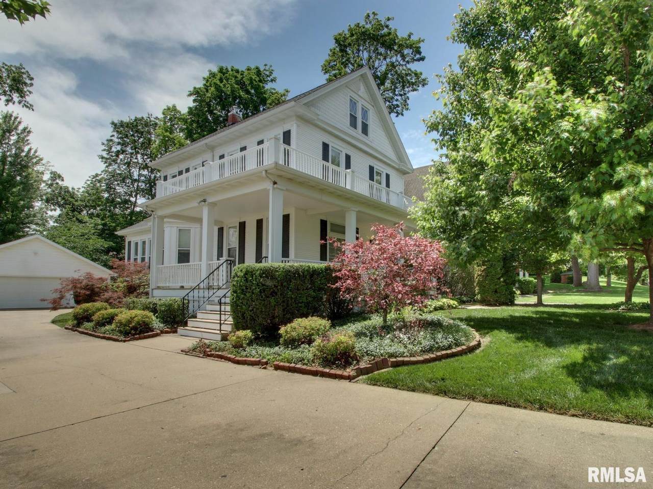 2706 Maine Street - Photo 1
