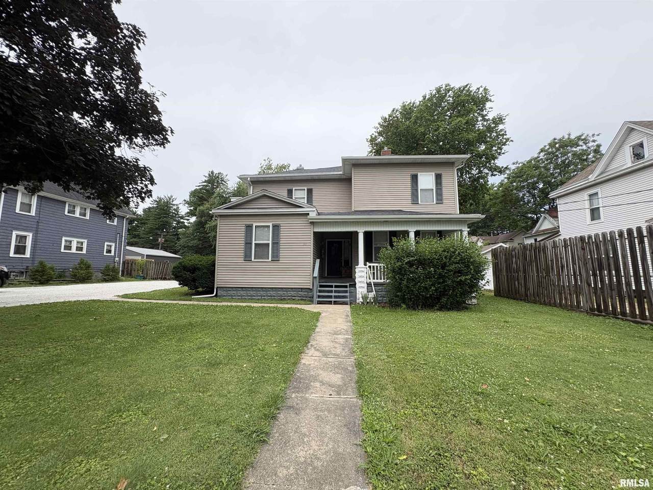 301-303 Diamond Street - Photo 1