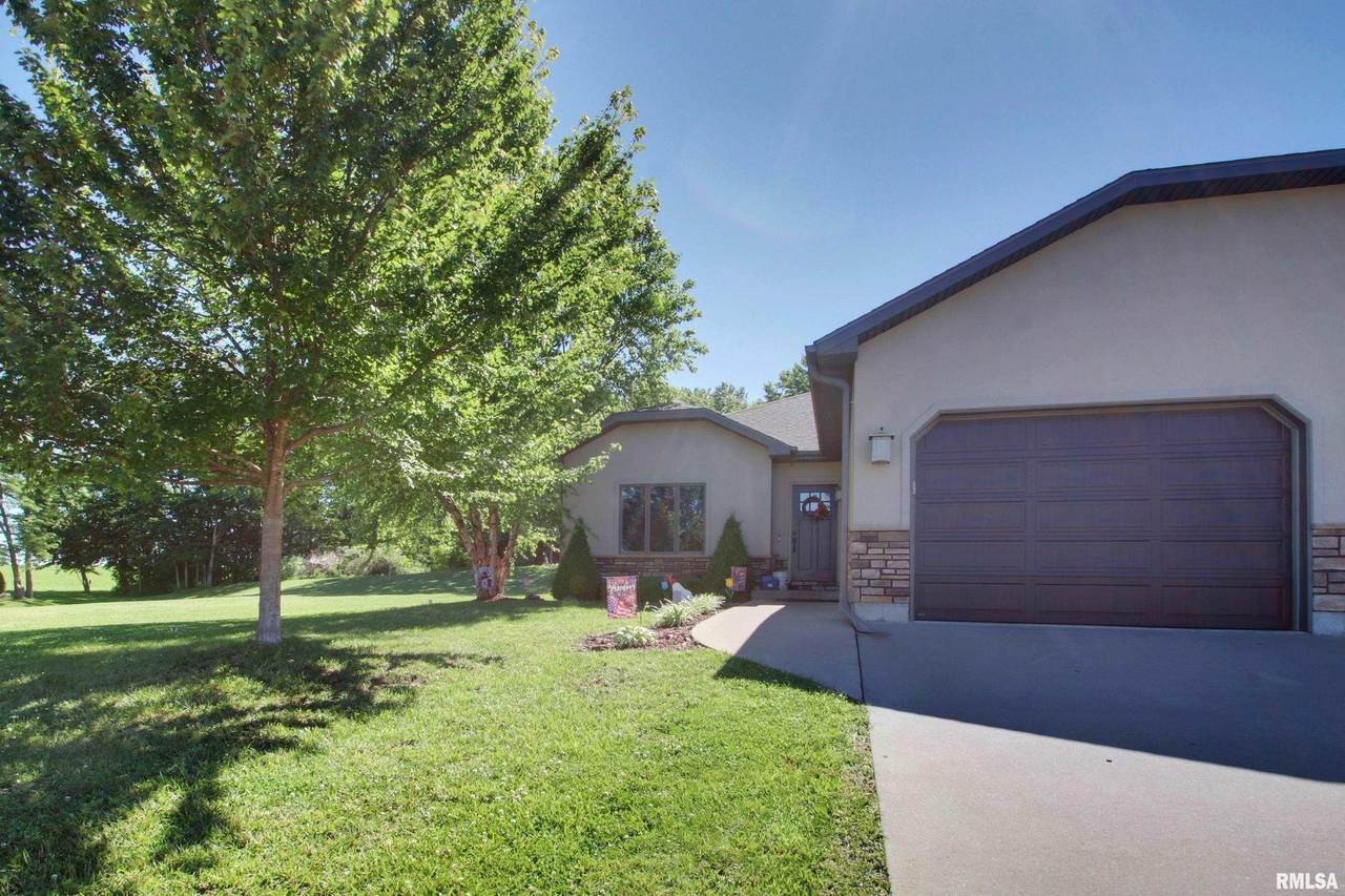 3020 Genevieve Drive - Photo 1