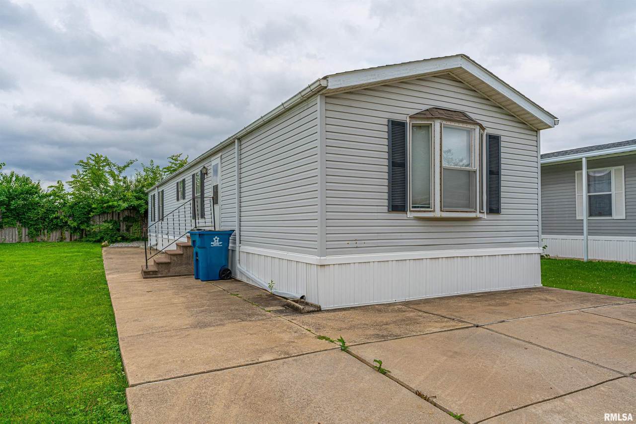 3535 Cook Street - Photo 1