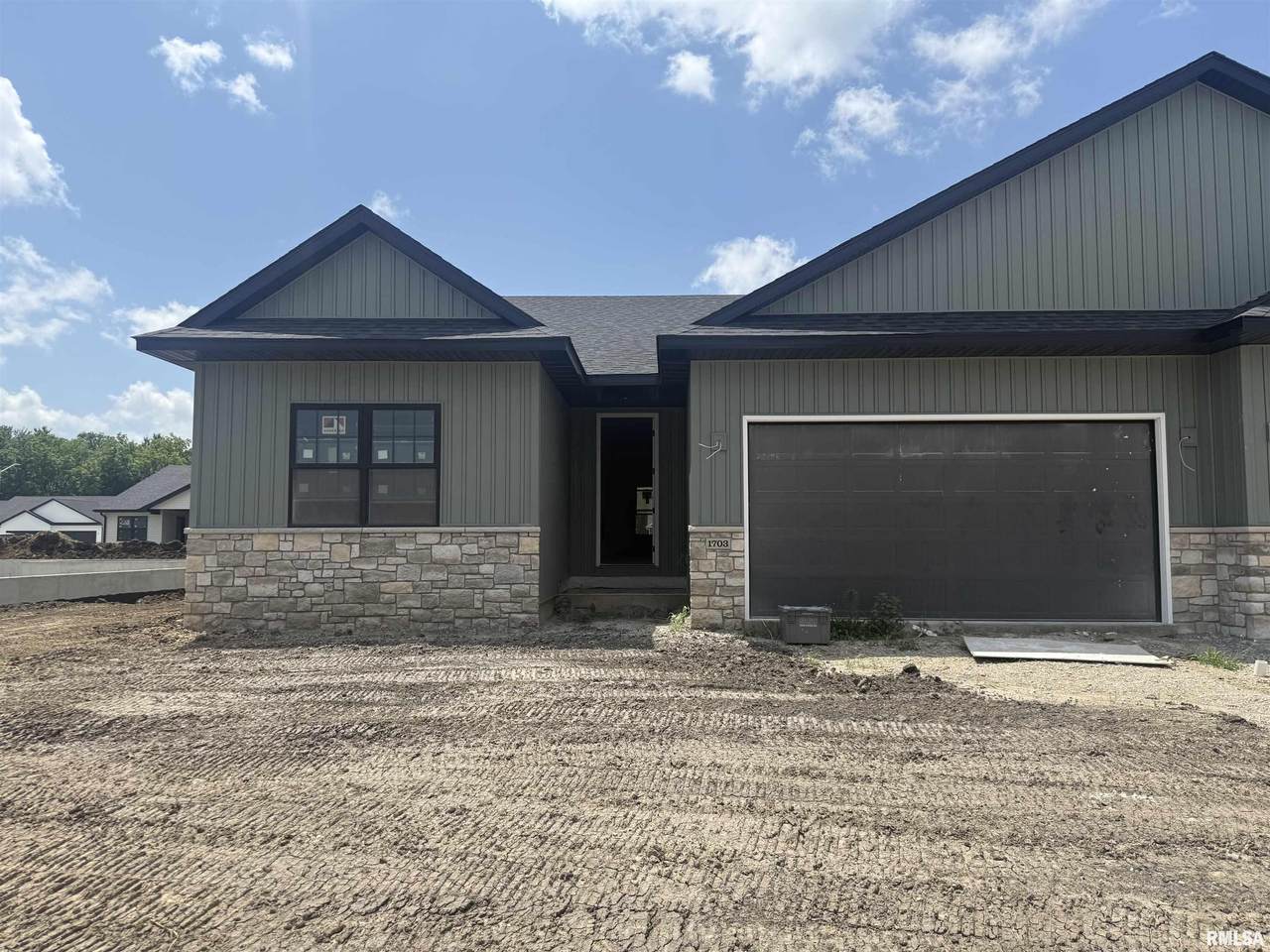 1703 Blenheim Drive - Photo 1
