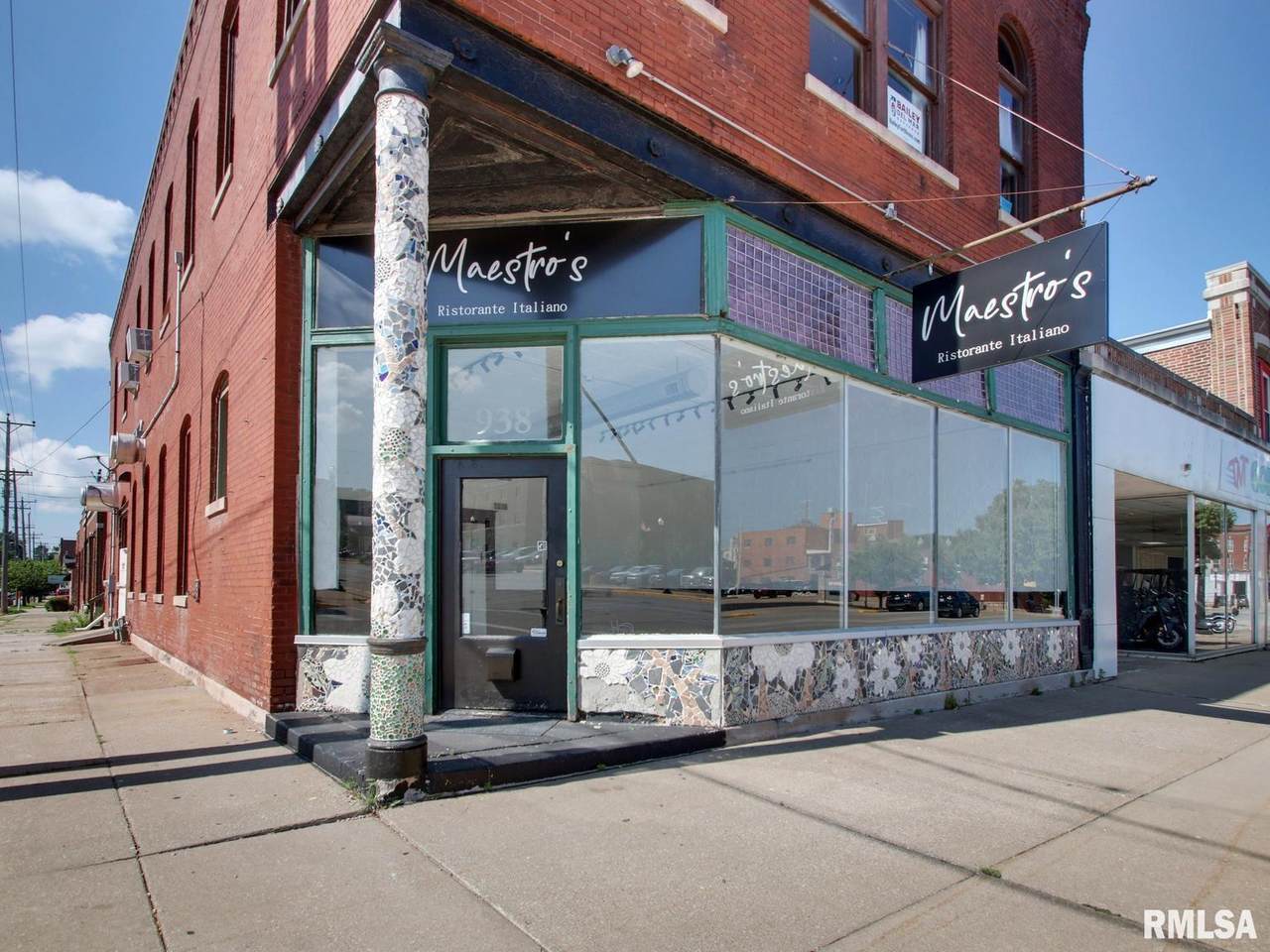 938 Maine Street - Photo 1