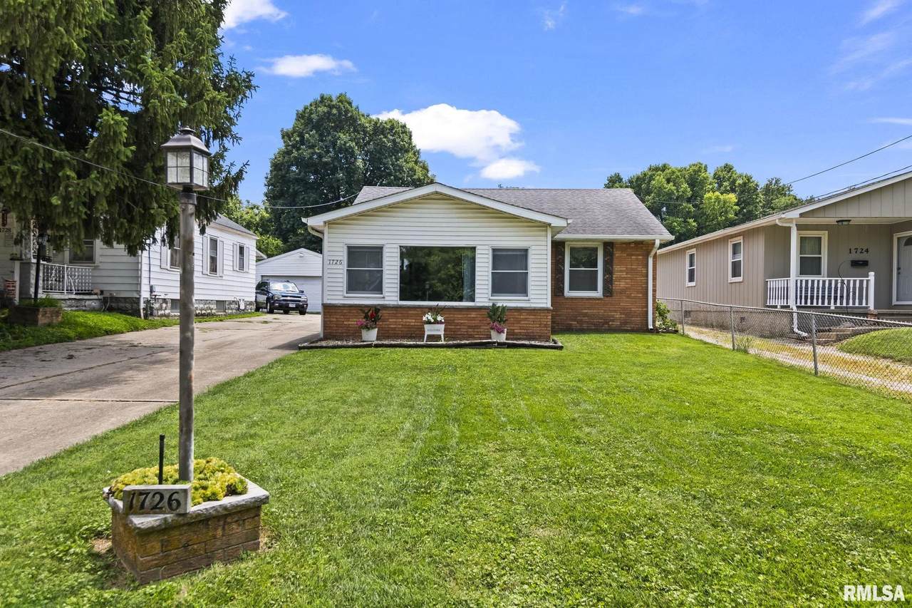 1726 Stanford Street - Photo 1