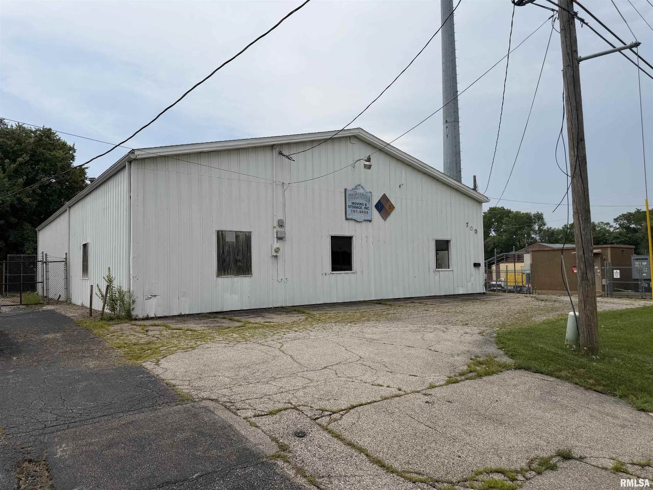 709 Lincoln Avenue - Photo 1