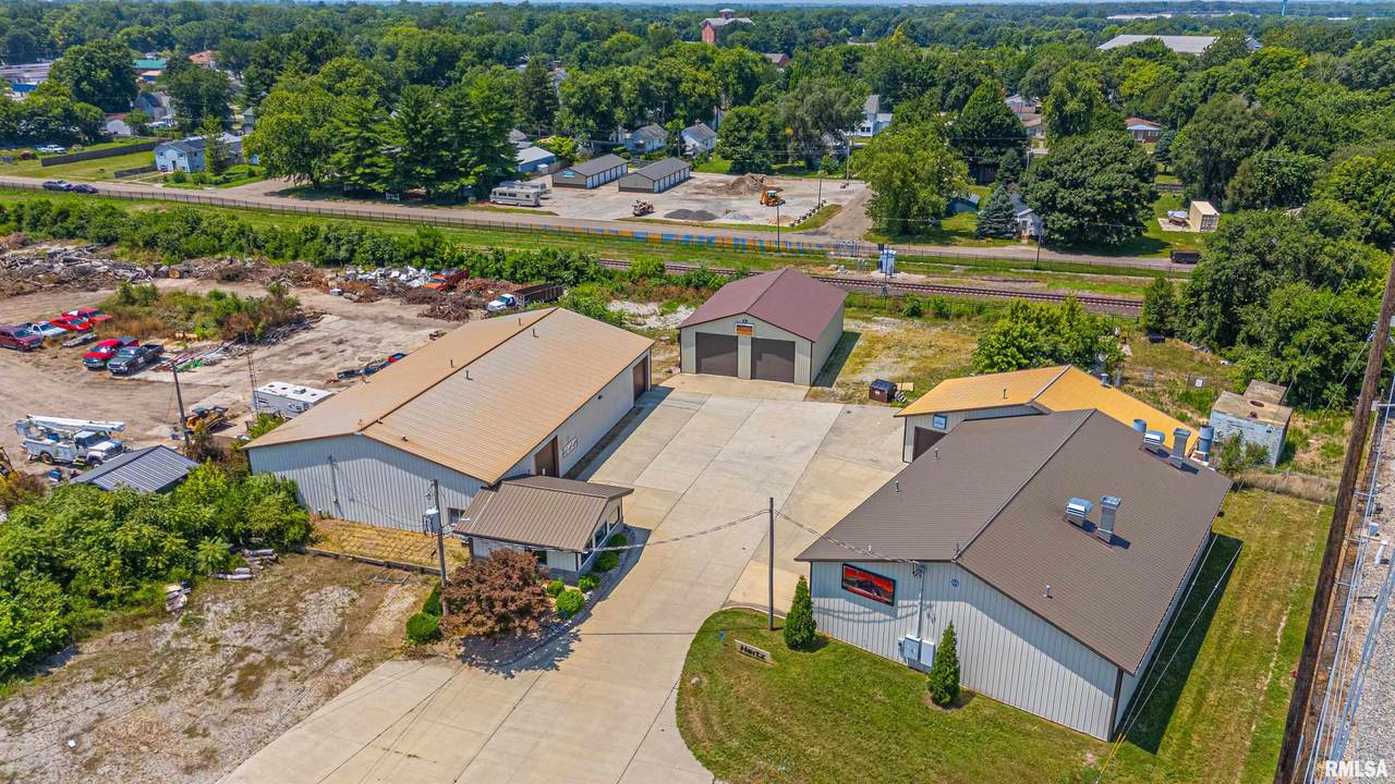 925 Kickapoo Street - Photo 1