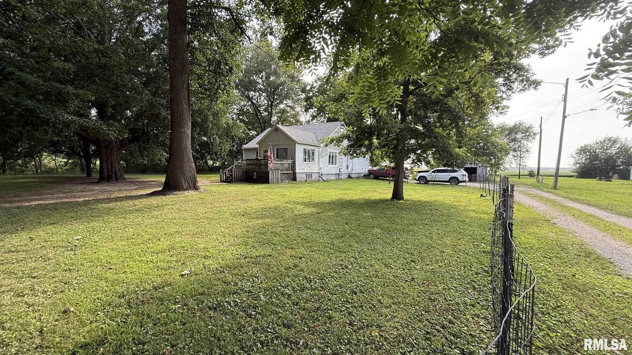 206 Lake Street - Photo 1