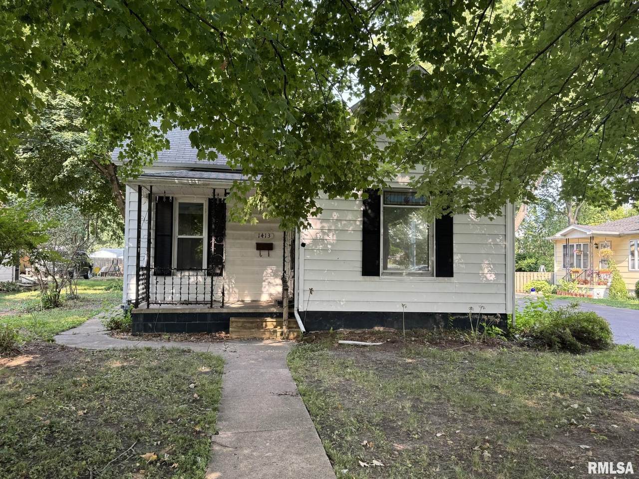 1413 West Street - Photo 1
