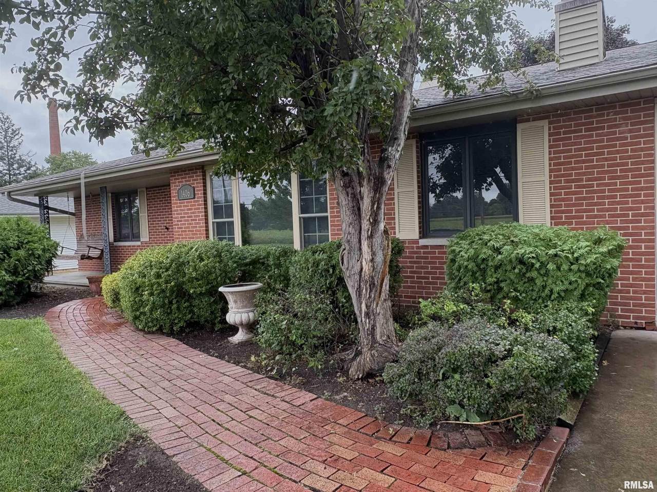1406 Diamond Street - Photo 1