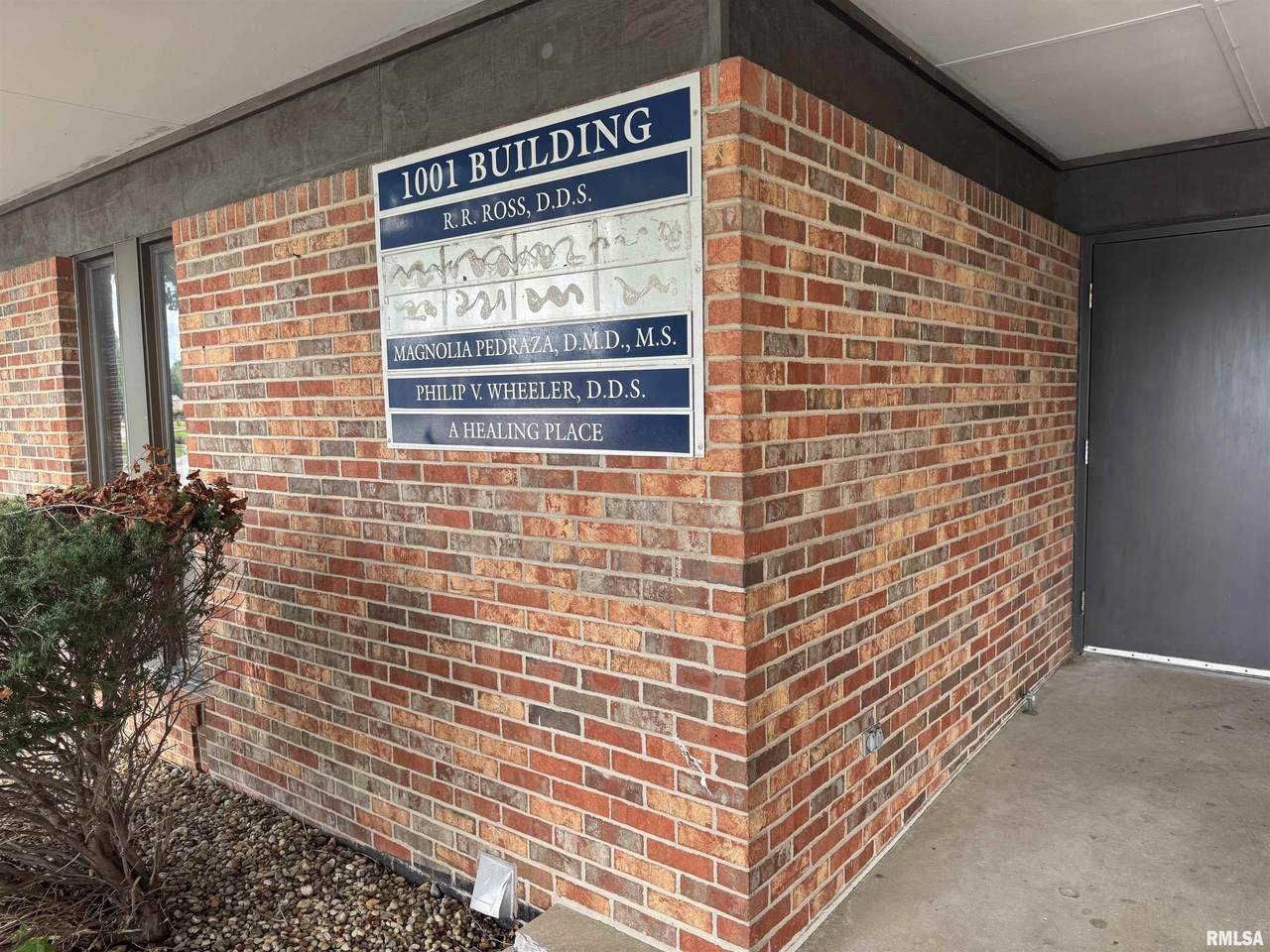 1001 Clocktower Drive - Photo 1