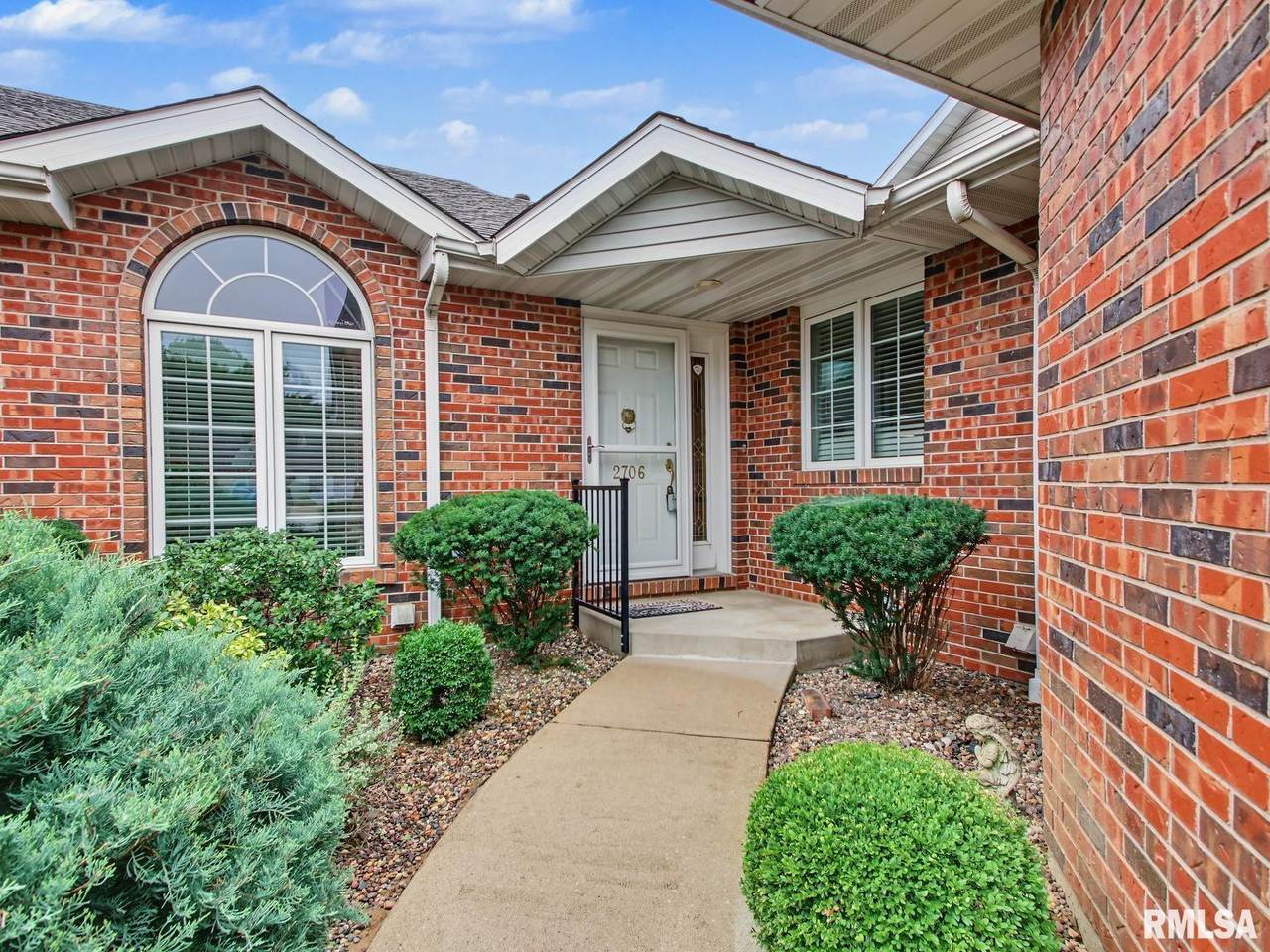 2706 Kings Point Ne Drive - Photo 1