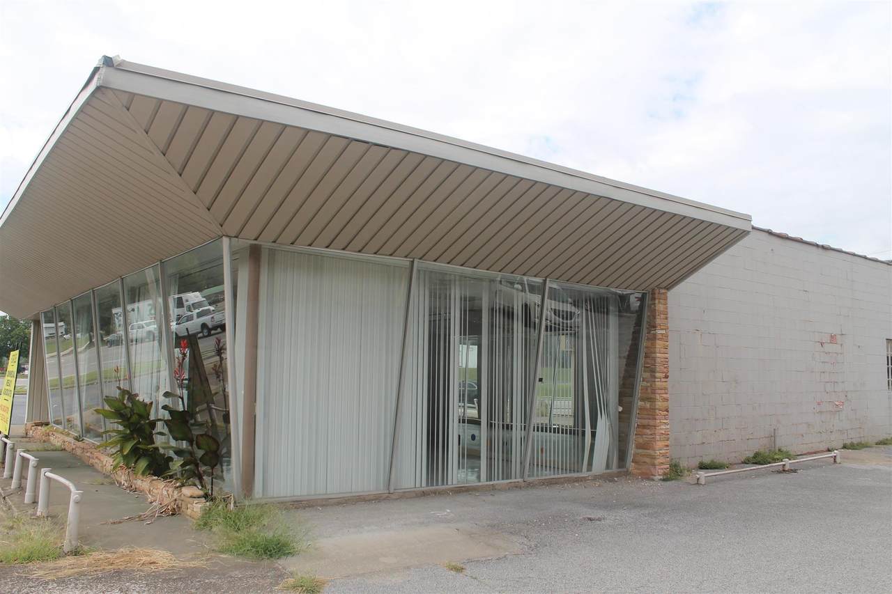 1308 Main Street - Photo 1