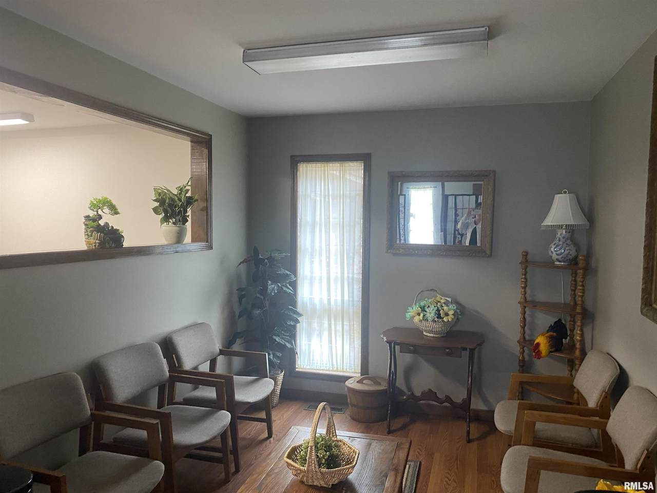 4230 Lincolnshire Drive - Photo 1