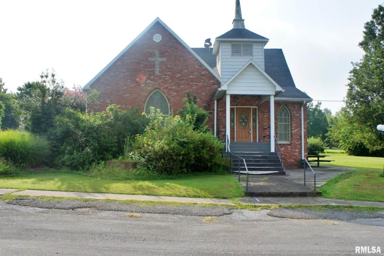 320 Cedar Street - Photo 1