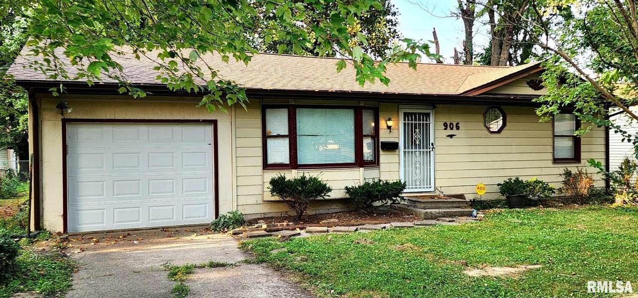 906 Boston Road - Photo 1