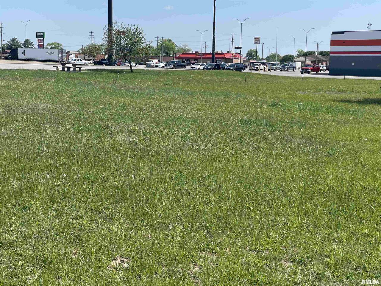 000 Rendleman Street - Photo 1