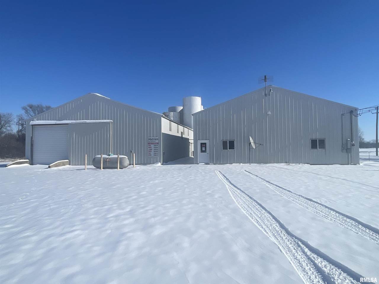 601 Ridge Avenue - Photo 1