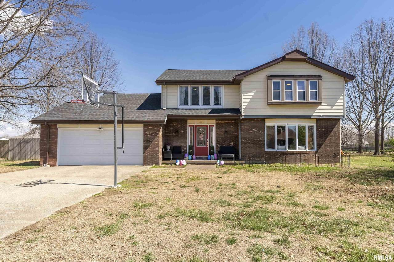 1405 Matthew Drive - Photo 1