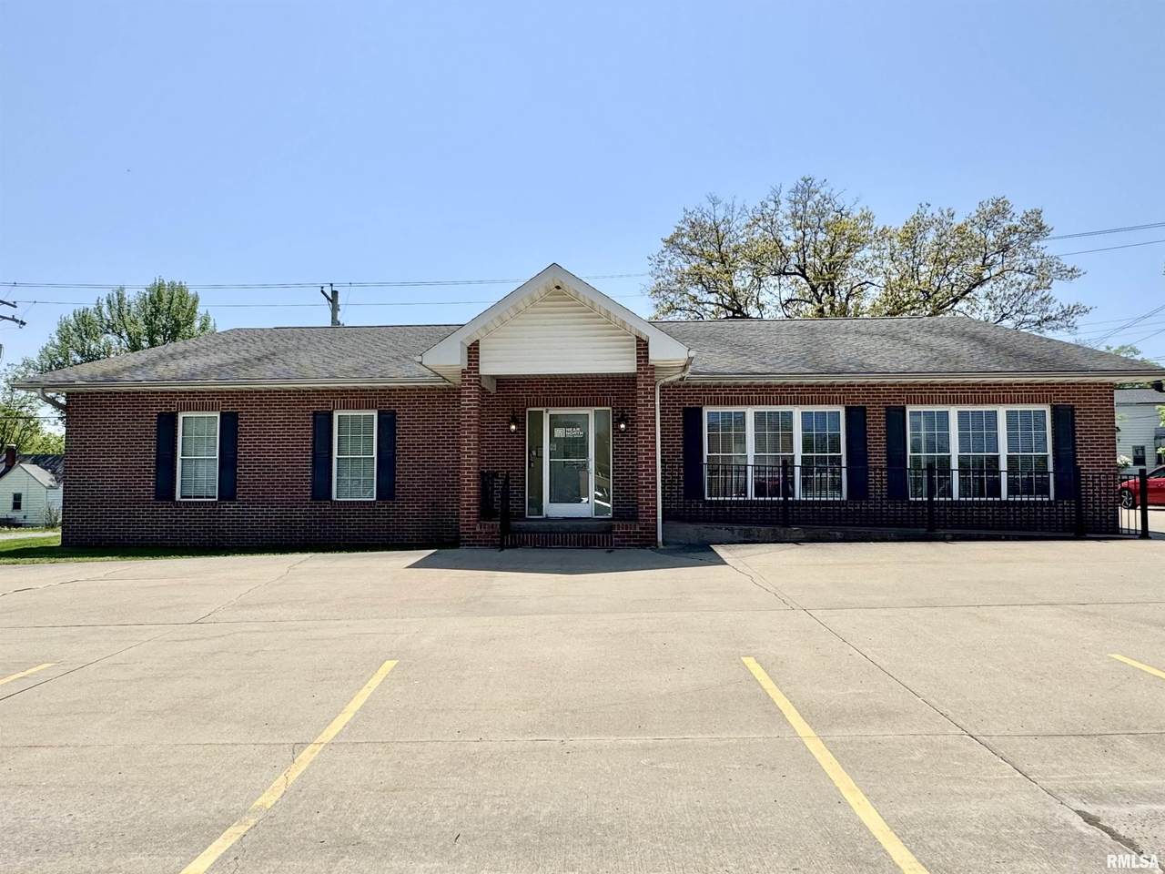 2419 Broadway Street - Photo 1