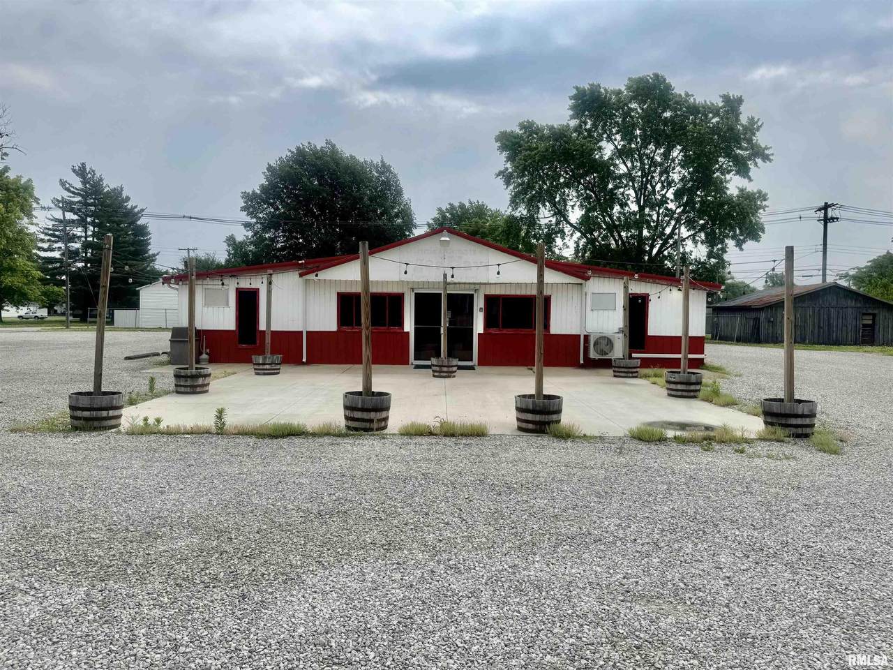 639 Poplar Street - Photo 1