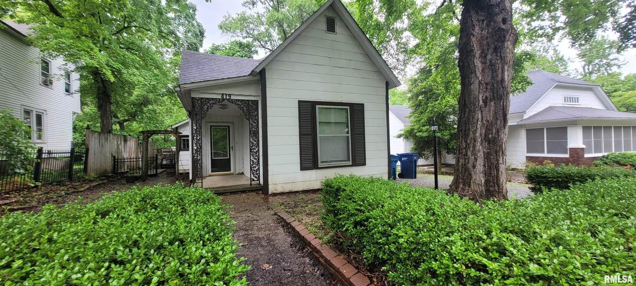 419 Johnson Avenue - Photo 1