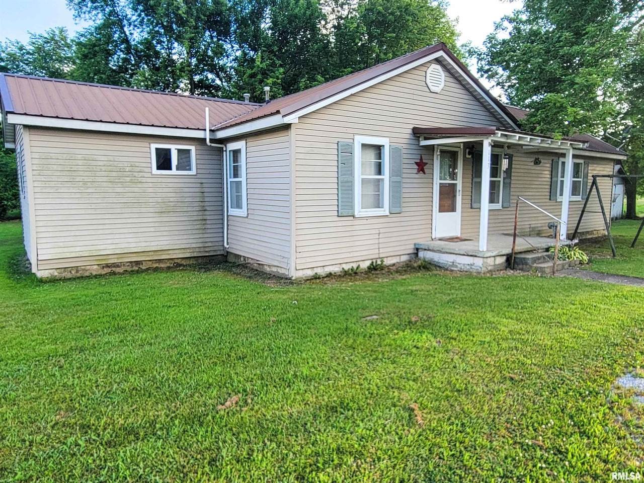 113 Mead Street Southwest - Photo 1