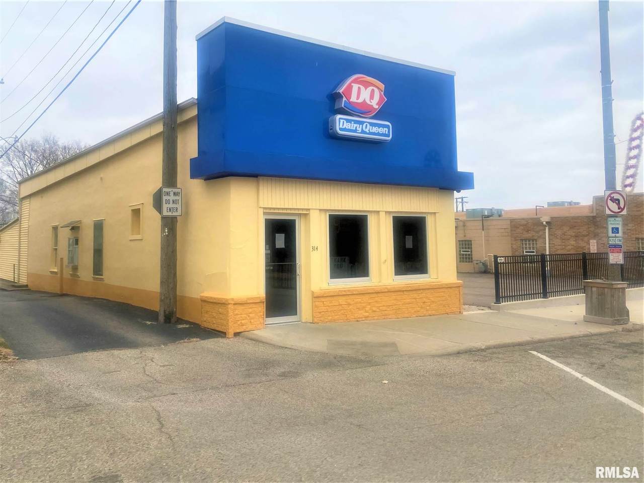 314 & 313 Edwards Street - Photo 1