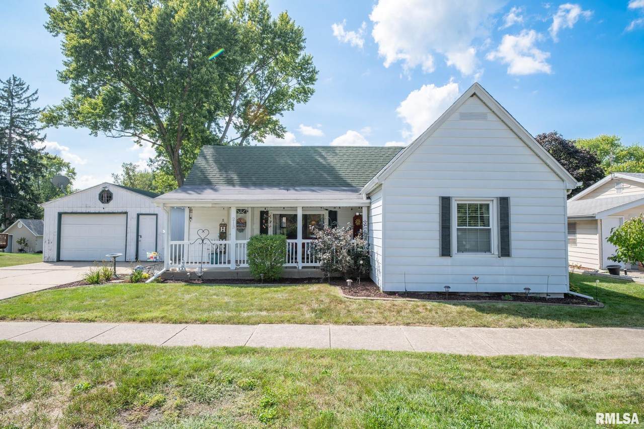 213 2ND Street - Photo 1