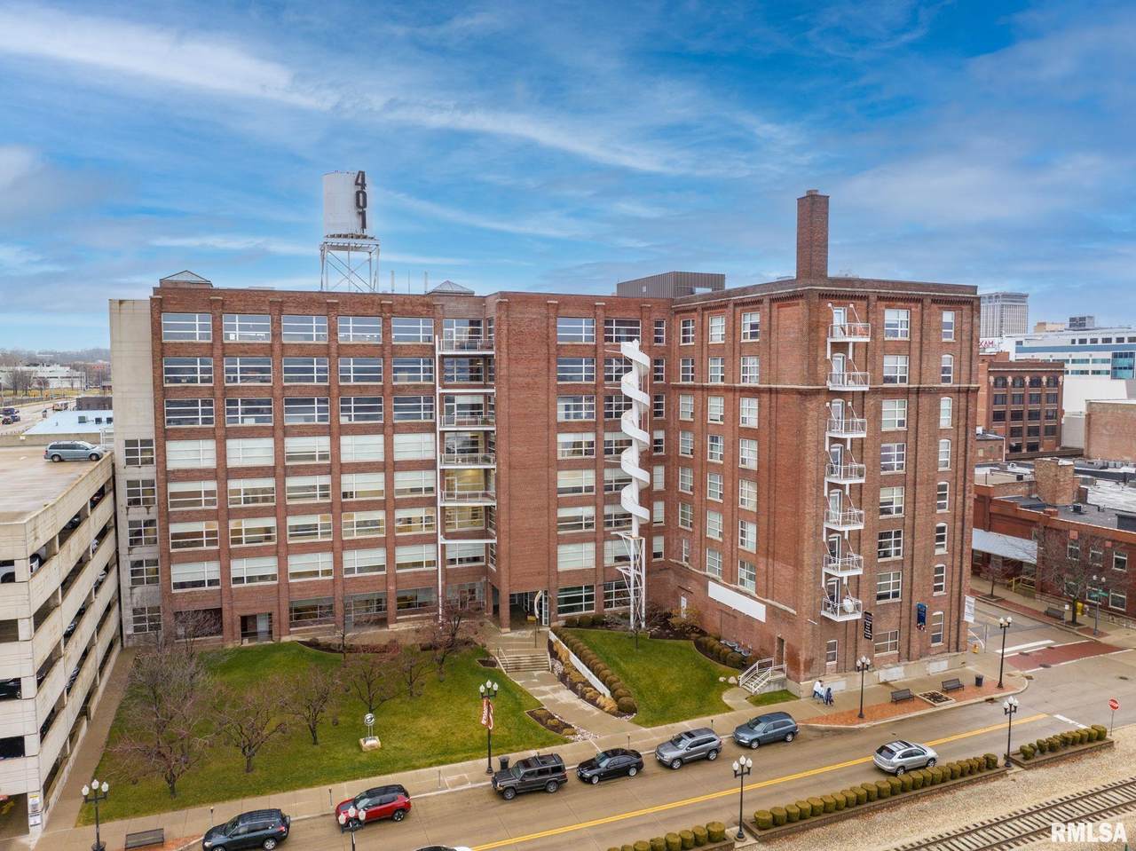 401 Water Street - Photo 1