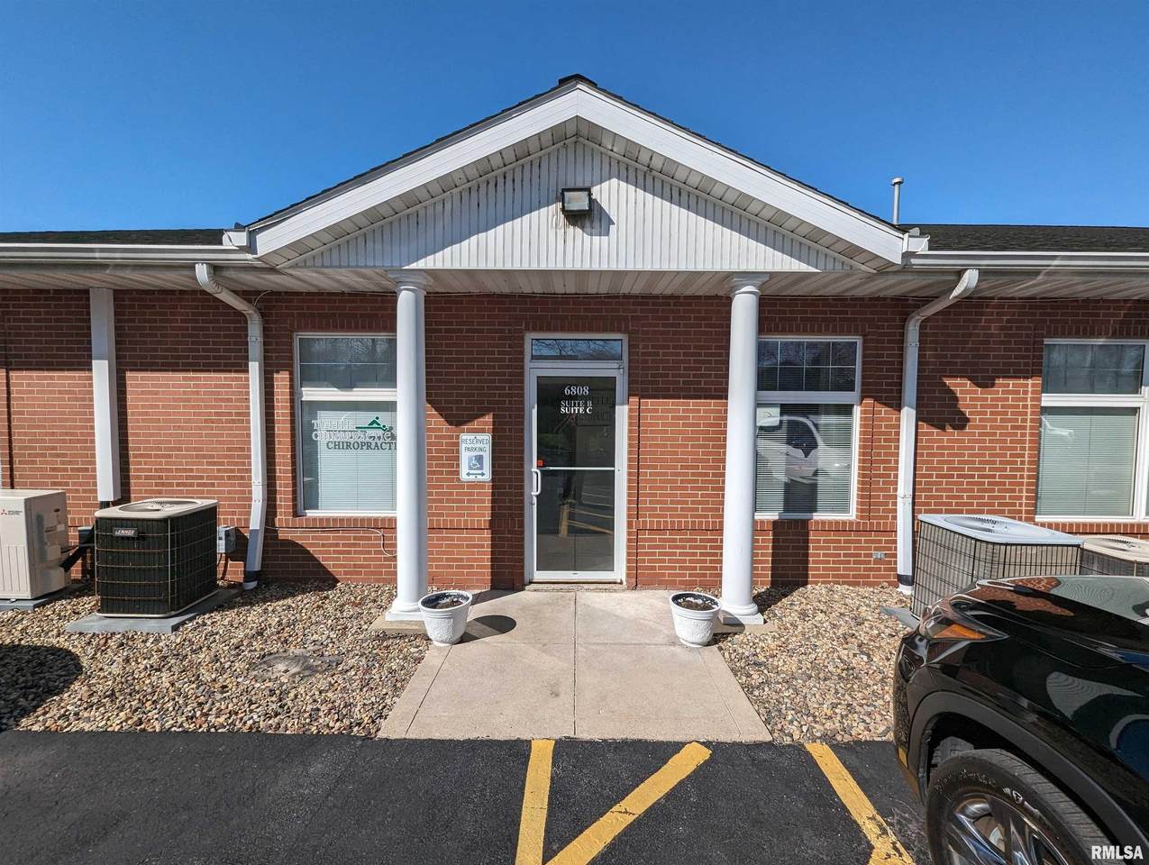 6808 Knoxville Avenue - Photo 1