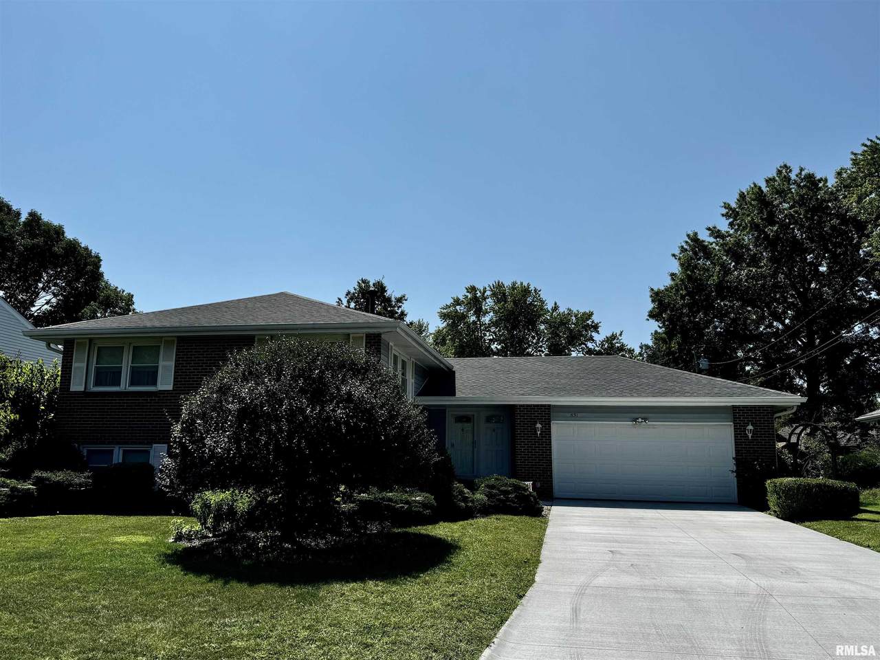 831 Franklin Street - Photo 1
